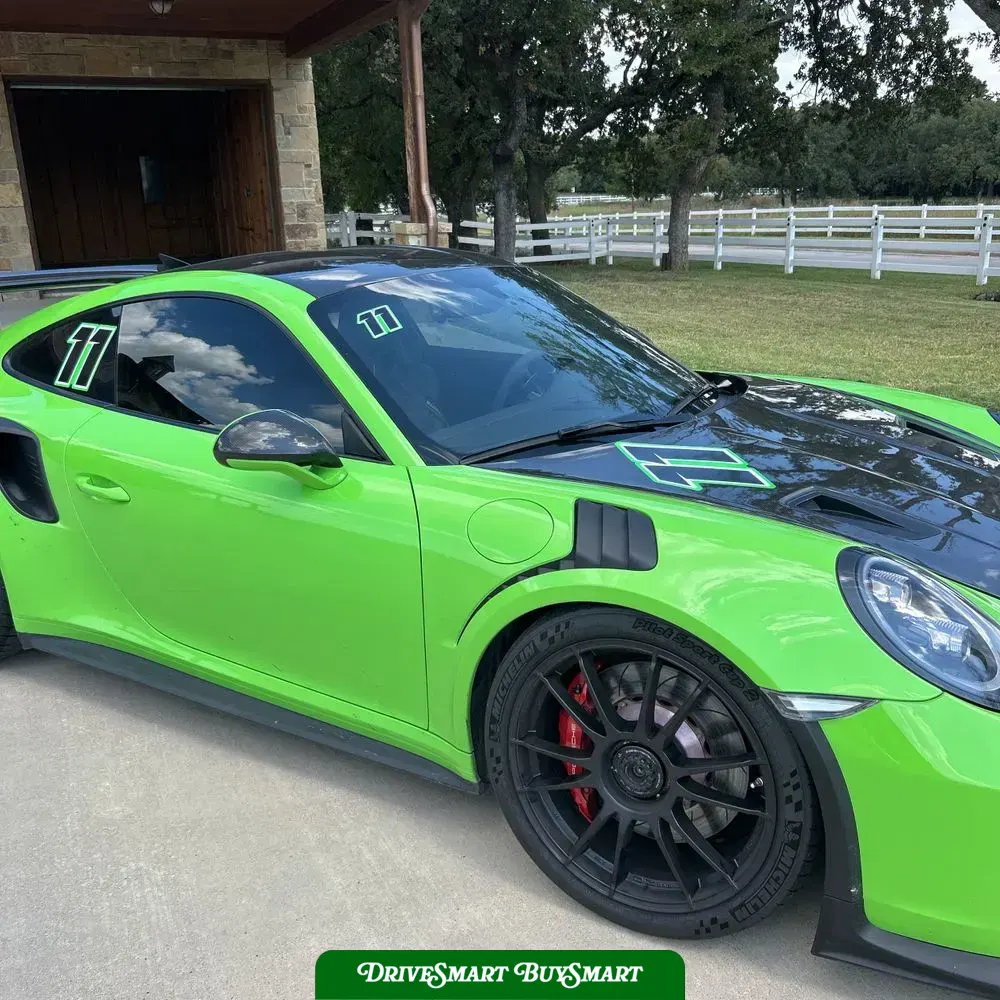 2019 Porsche 911 Carrera