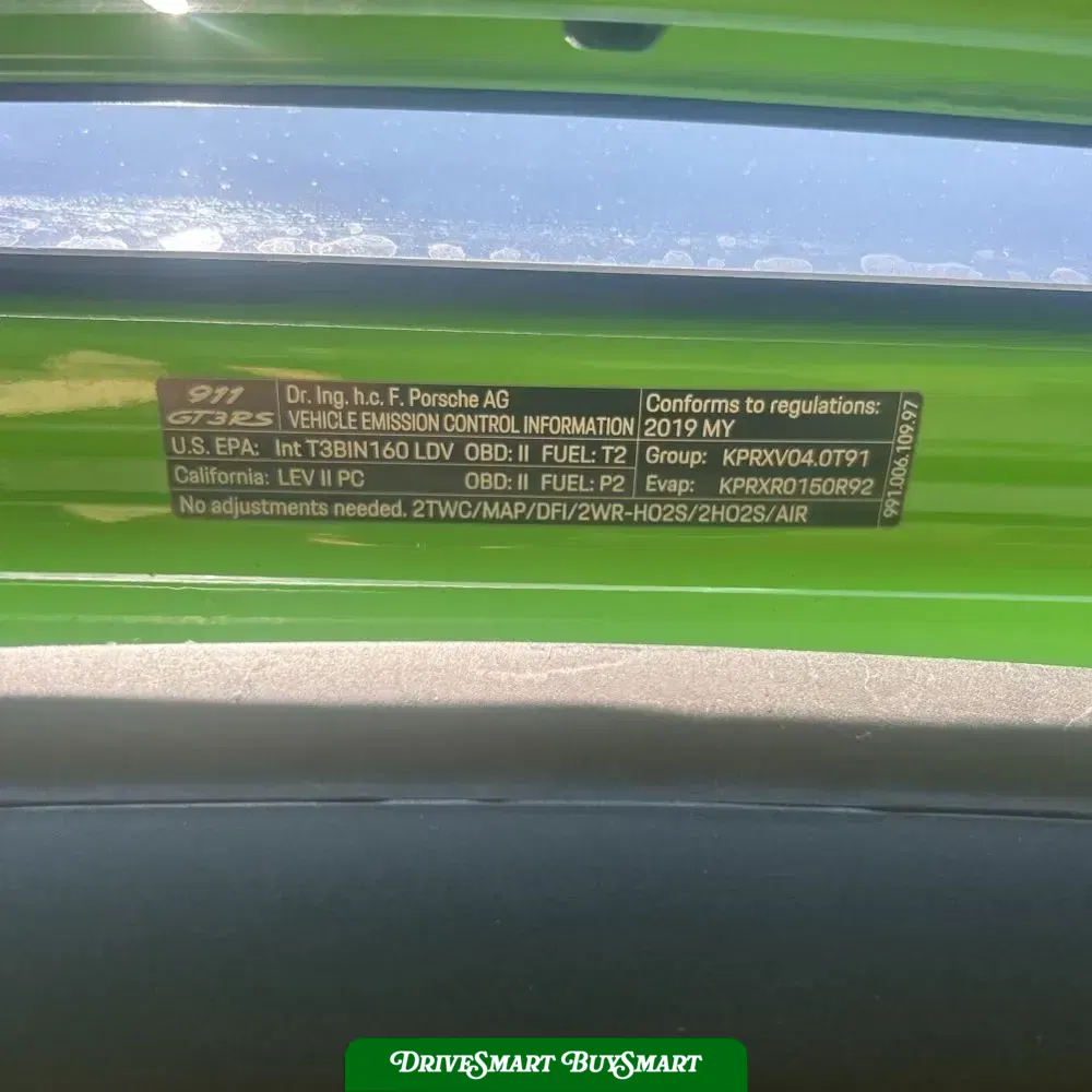 2019 Porsche 911 Carrera