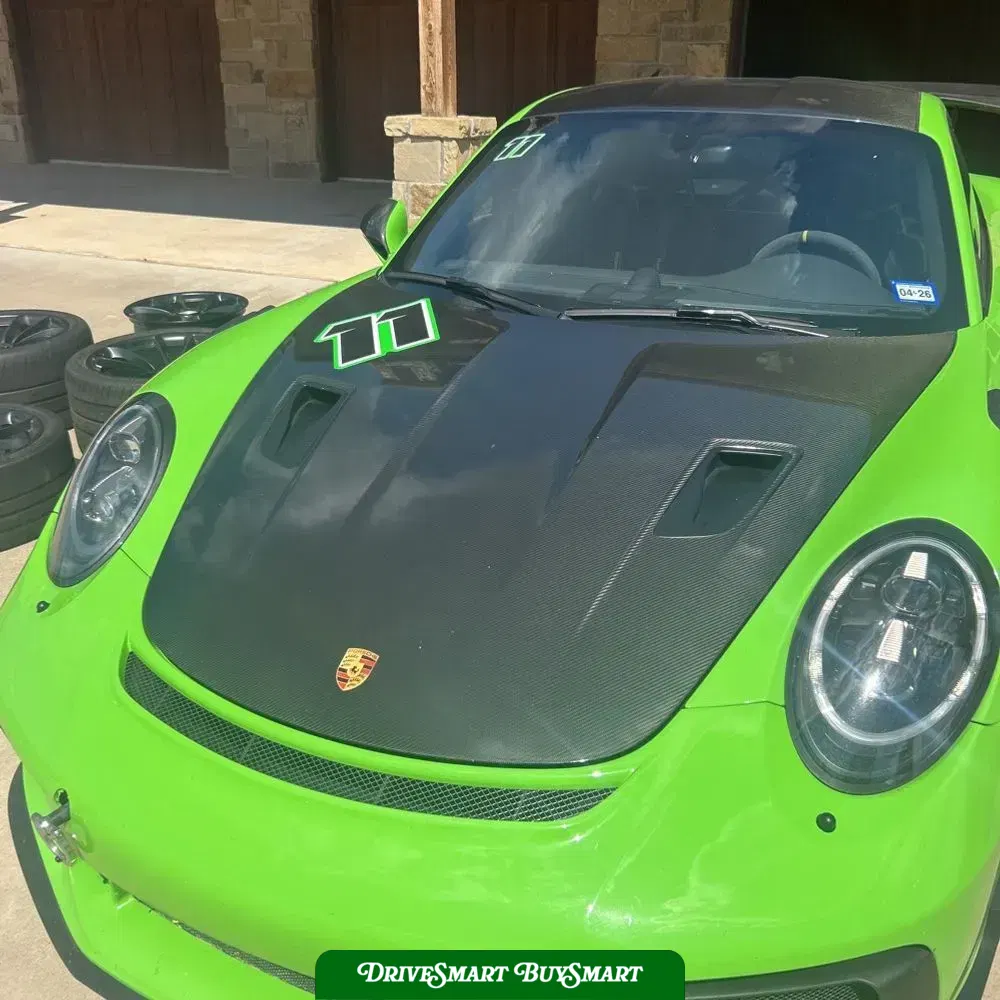 2019 Porsche 911 Carrera