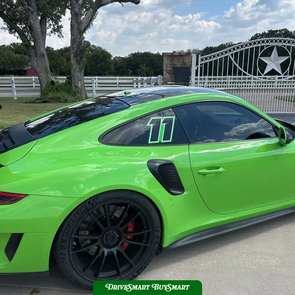 2019 Porsche 911 Carrera