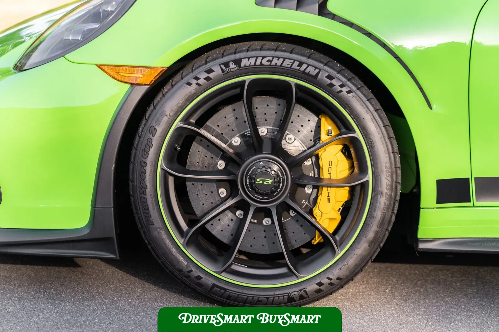2019 Porsche 911 GT3 RS Weissach