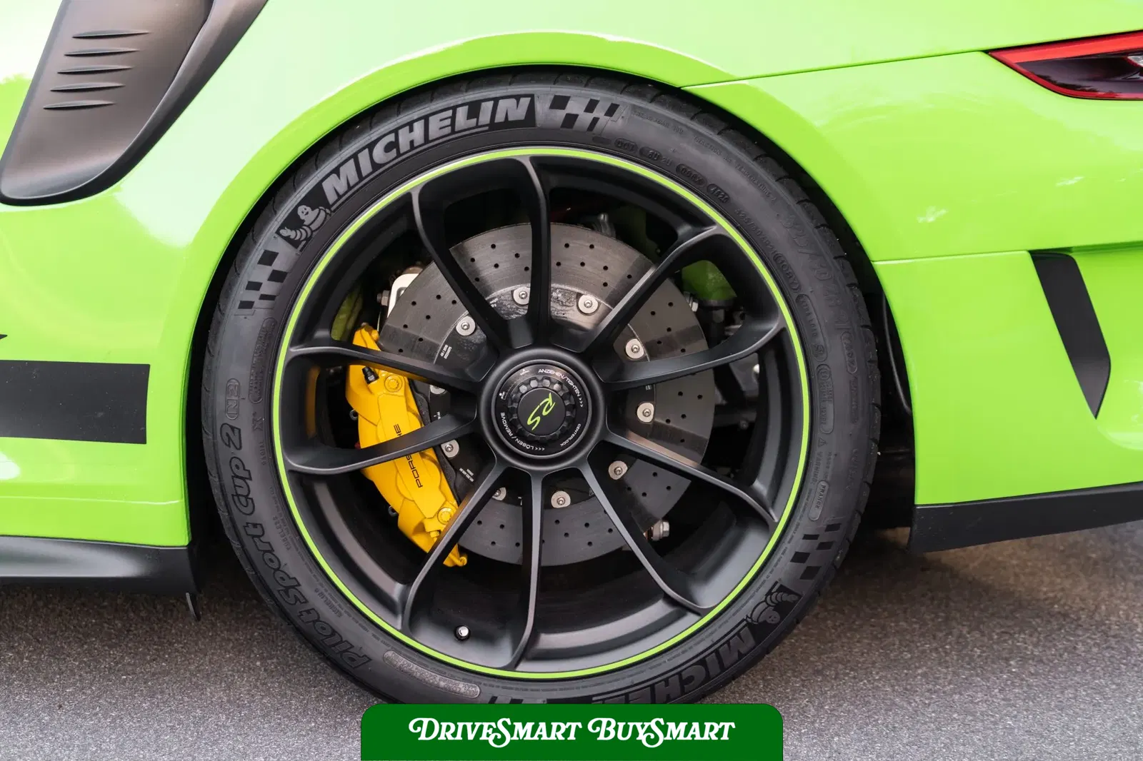 2019 Porsche 911 GT3 RS Weissach