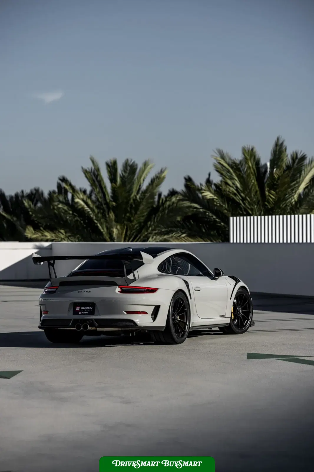 2019 Porsche 911 GT3 RS Weissach