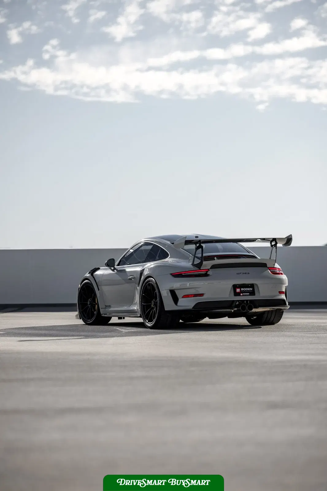 2019 Porsche 911 GT3 RS Weissach