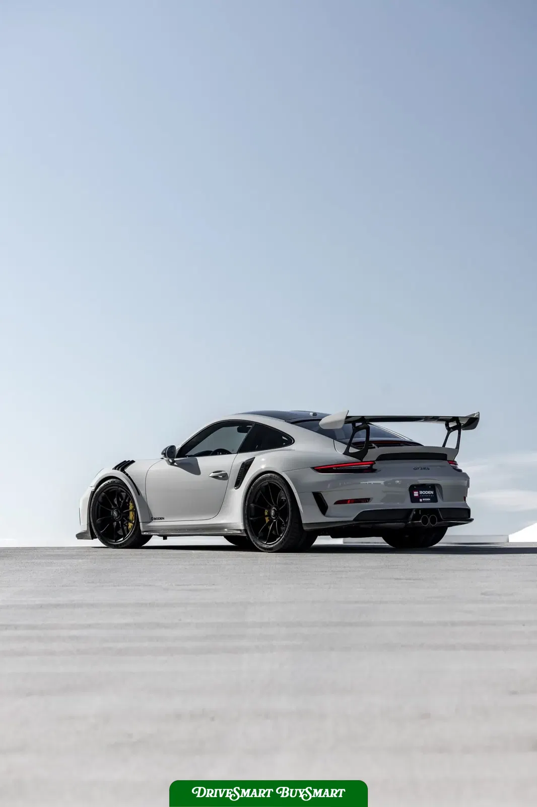 2019 Porsche 911 GT3 RS Weissach