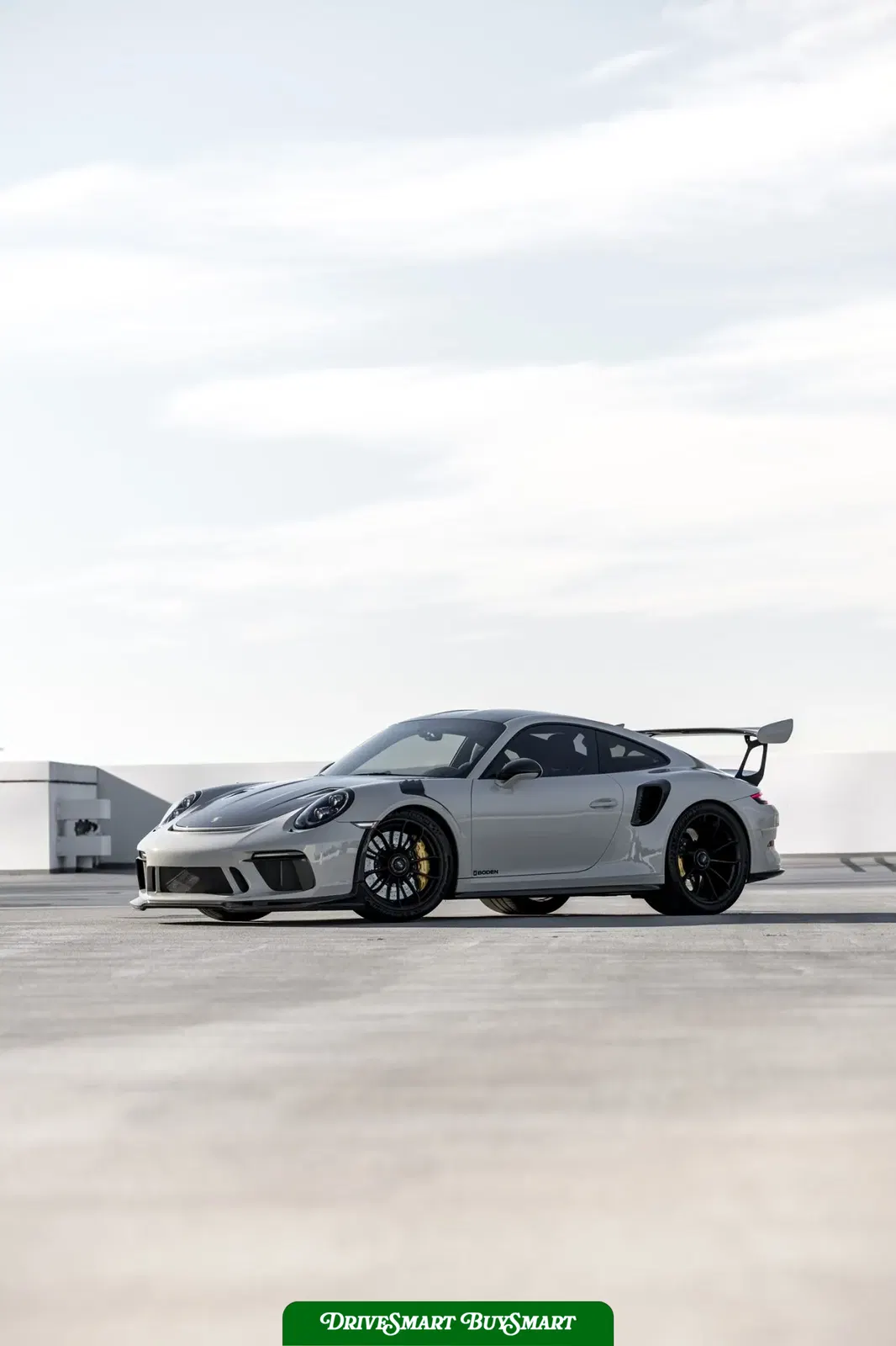 2019 Porsche 911 GT3 RS Weissach
