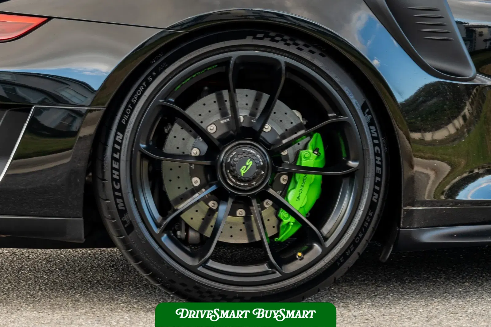 2019 Porsche 911 GT3 RS Weissach