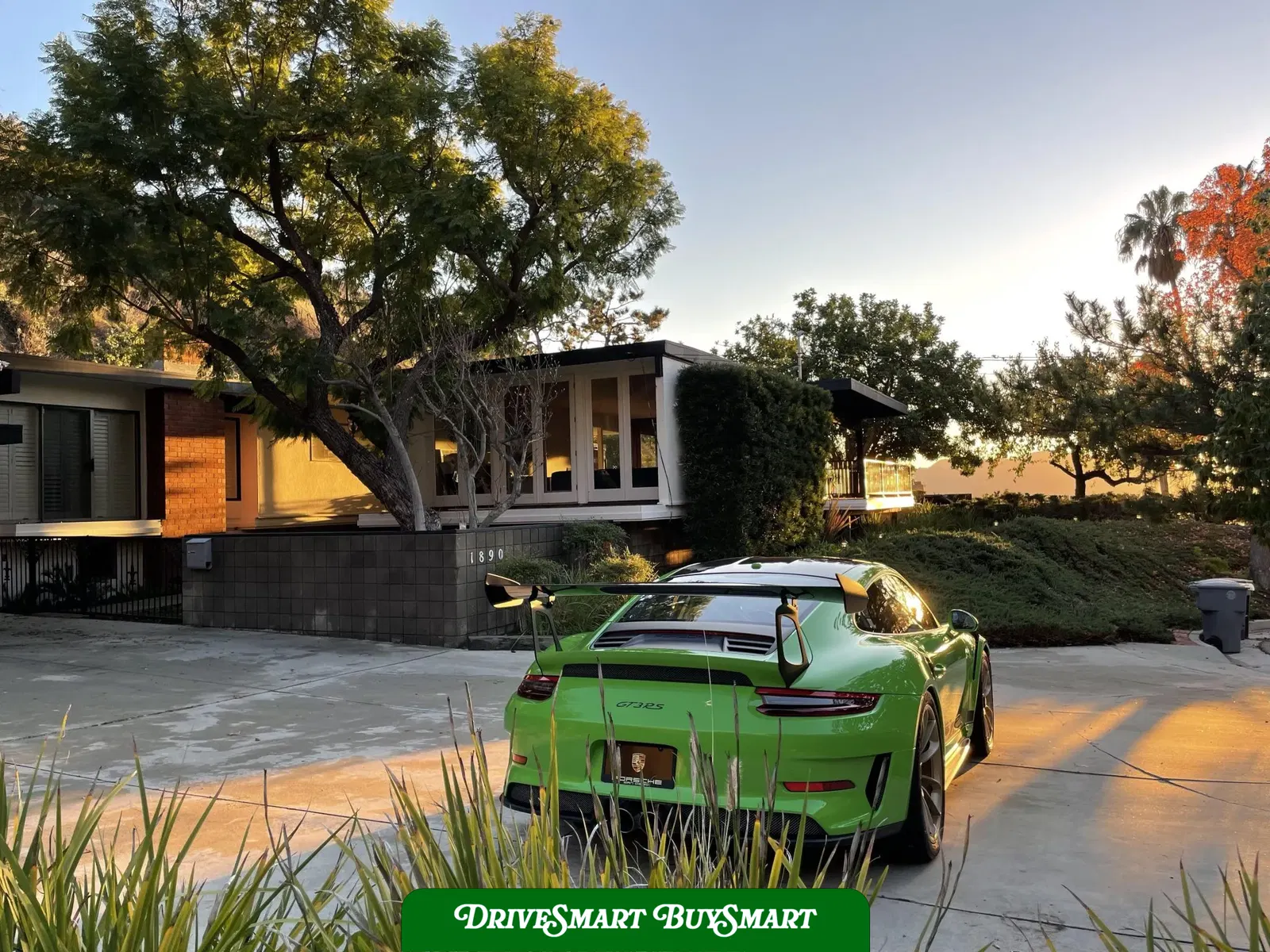 2019 Porsche 911 GT3 RS Weissach