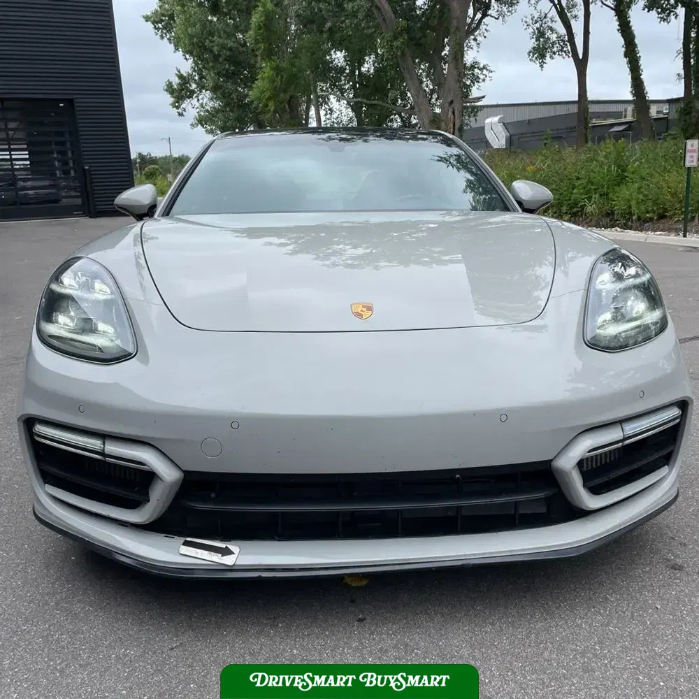 2022 Porsche Panamera GTS