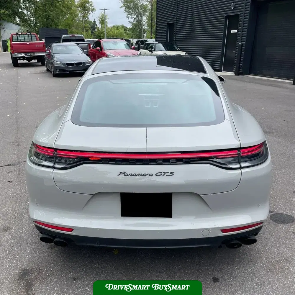2022 Porsche Panamera GTS