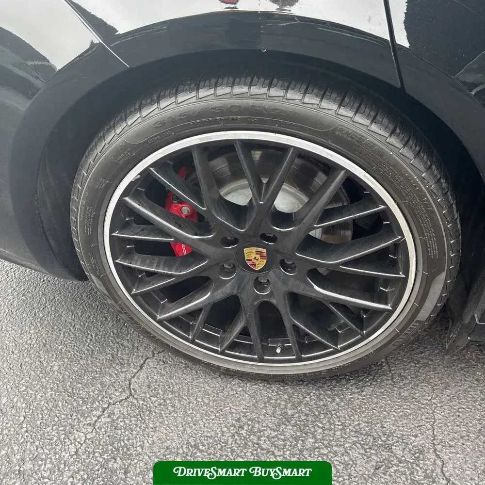 2019 Porsche Panamera GTS