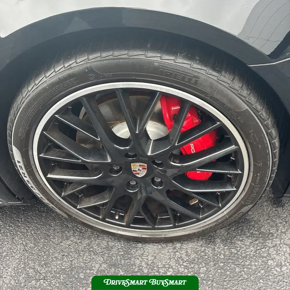 2019 Porsche Panamera GTS