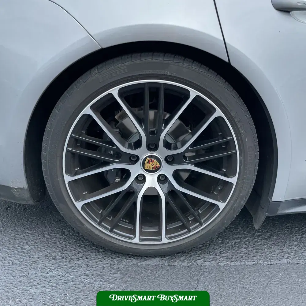2022 Porsche Panamera Platinum Edition