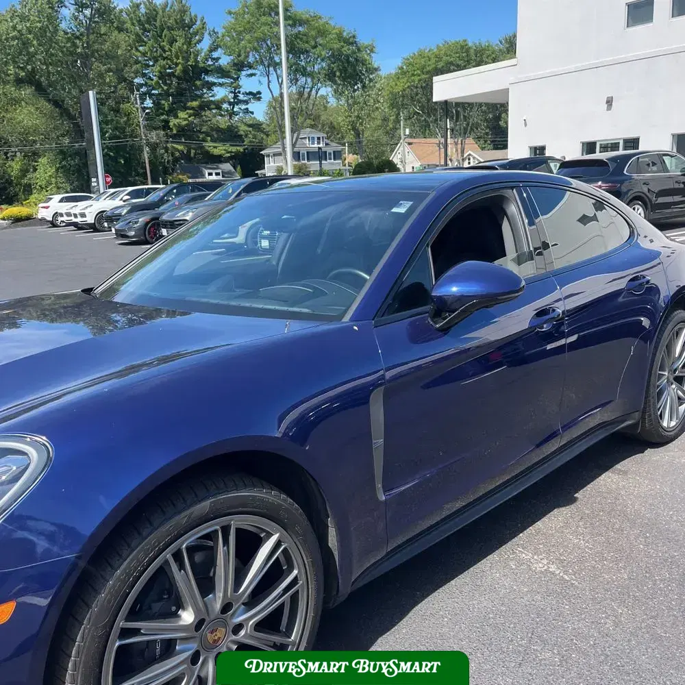 2023 Porsche Panamera 4