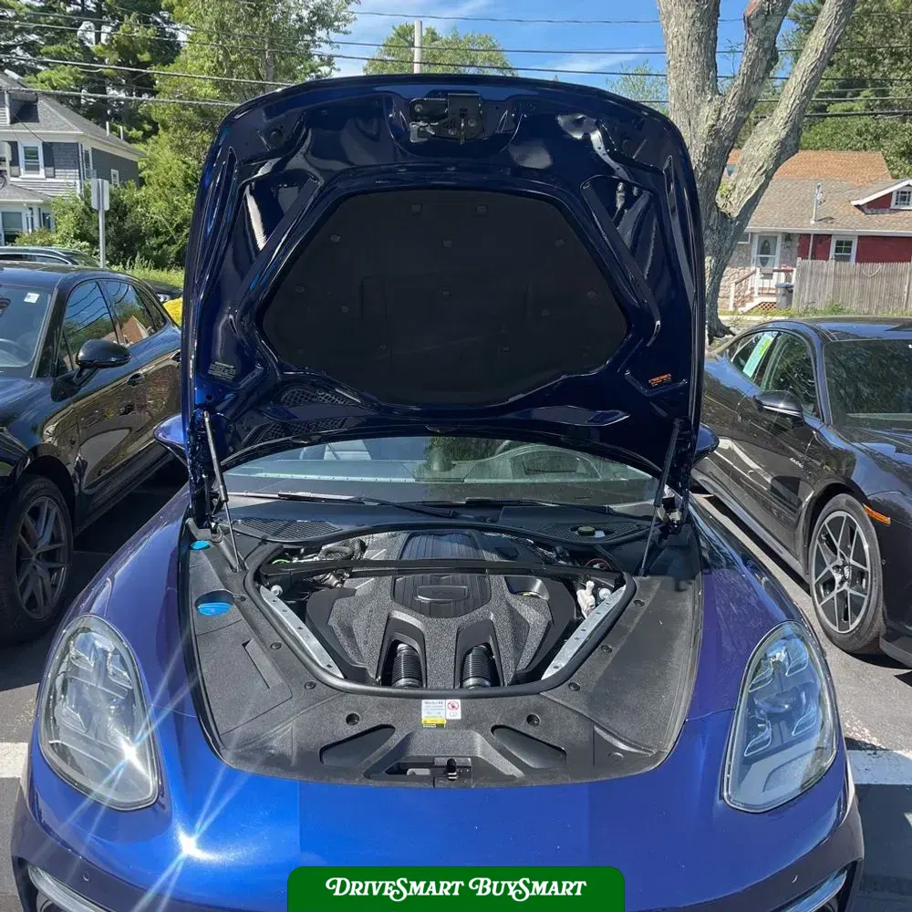 2023 Porsche Panamera 4