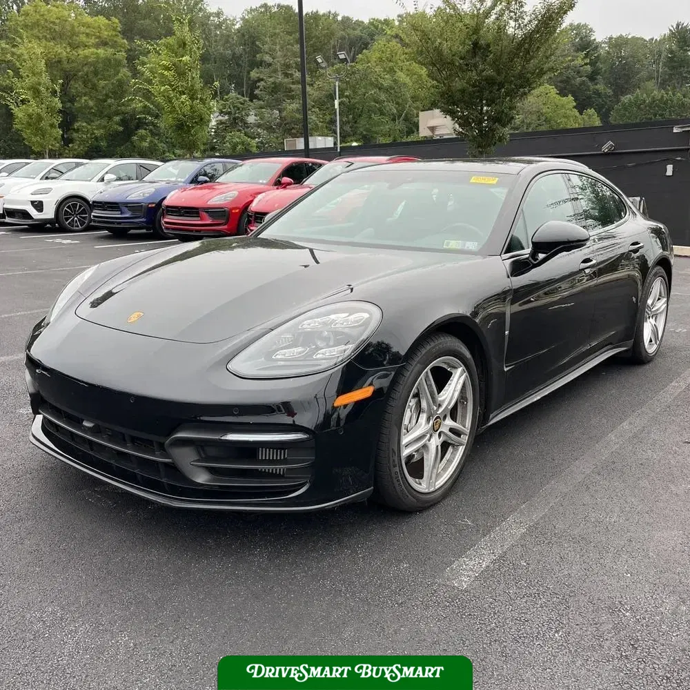2022 Porsche Panamera 4