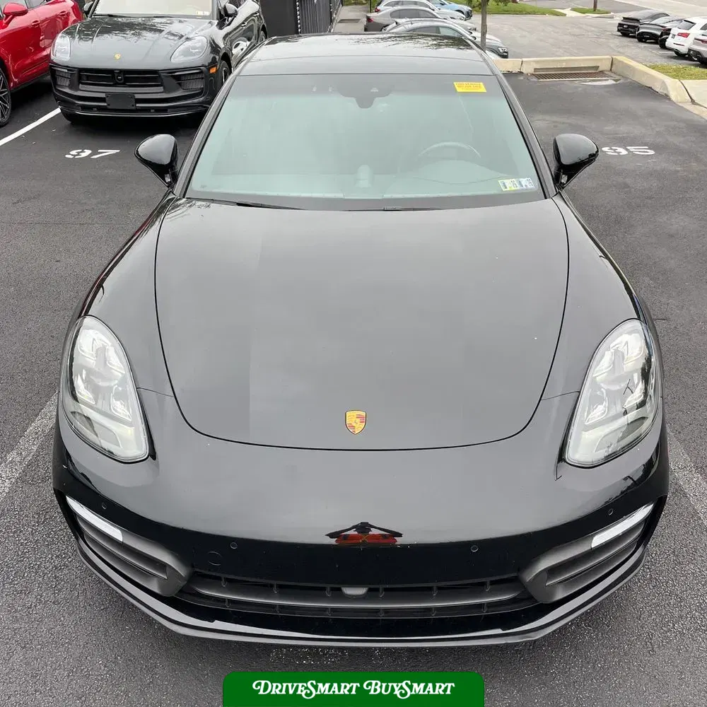2022 Porsche Panamera 4