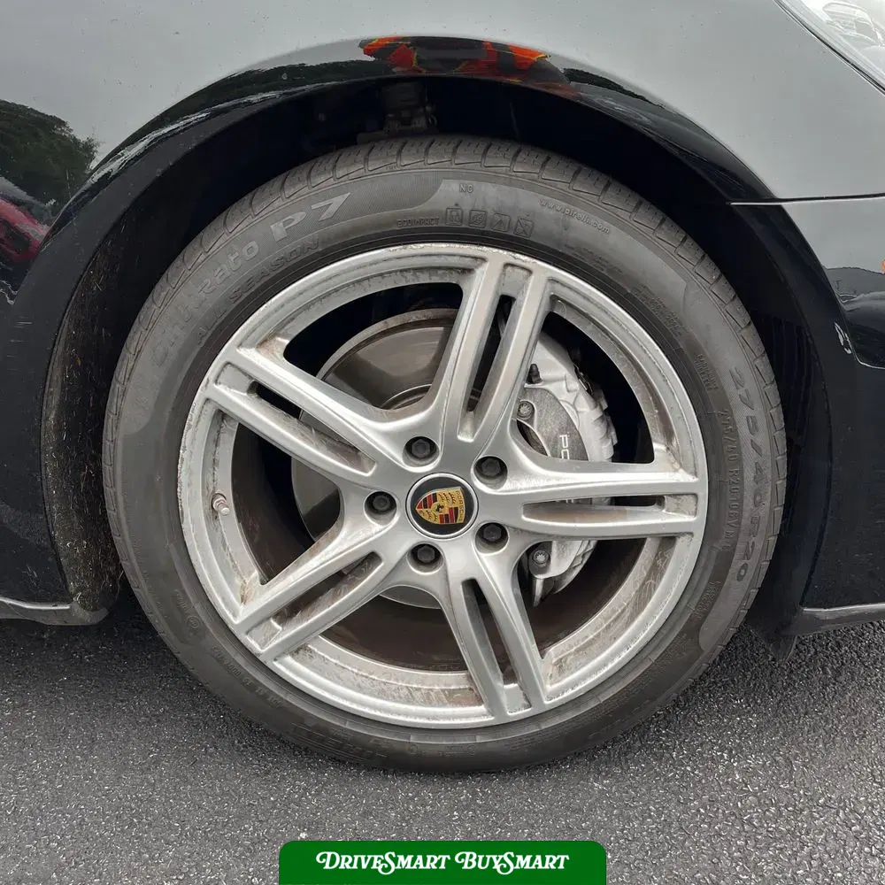 2022 Porsche Panamera 4