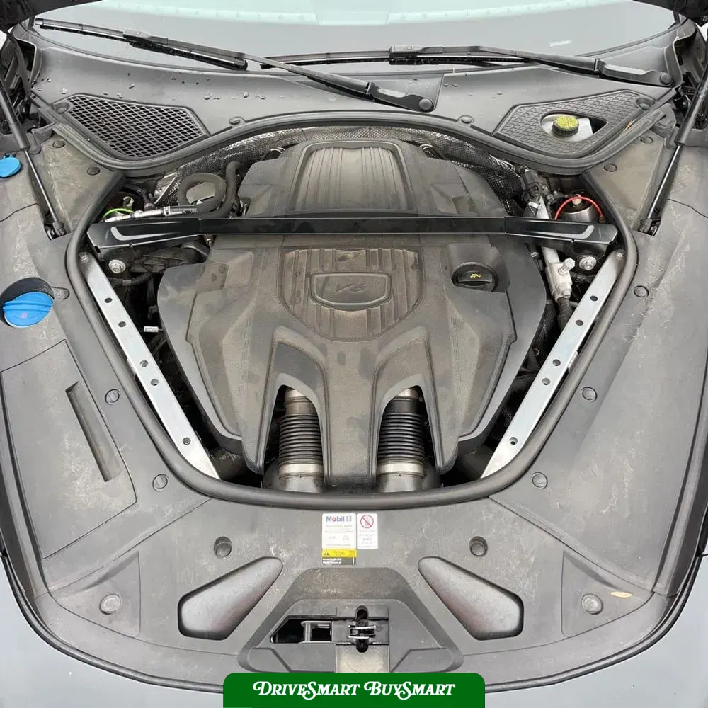 2022 Porsche Panamera 4