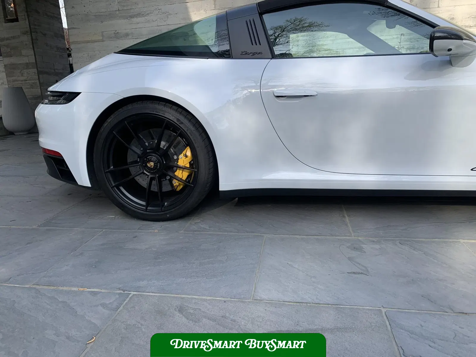 2022 Porsche 911 Targa 4 GTS 7-Speed