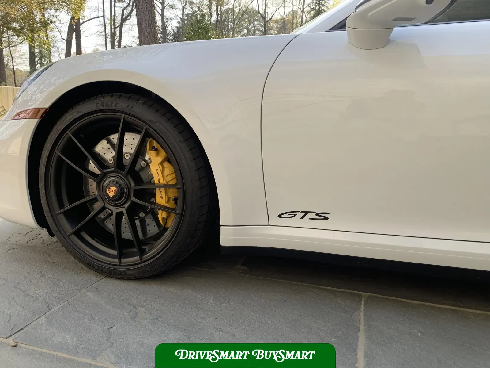 2022 Porsche 911 Targa 4 GTS 7-Speed