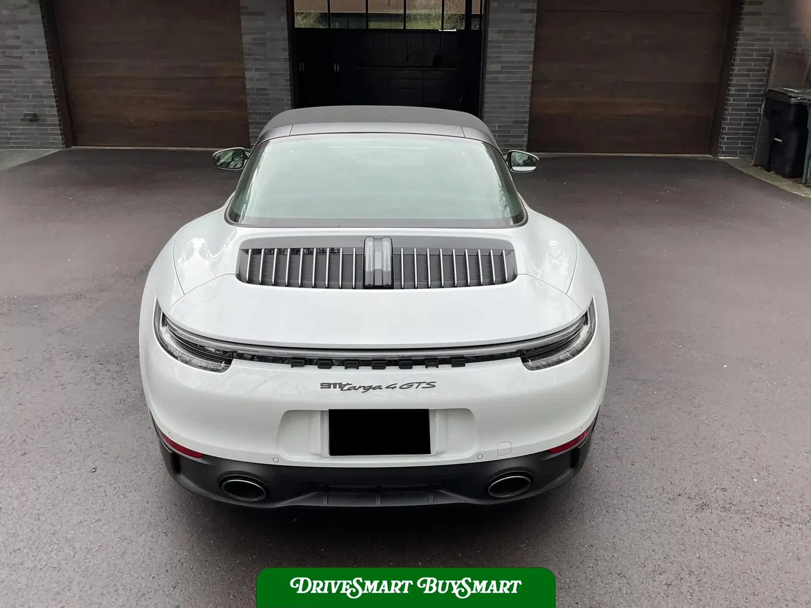 2022 Porsche 911 Targa 4 GTS 7-Speed