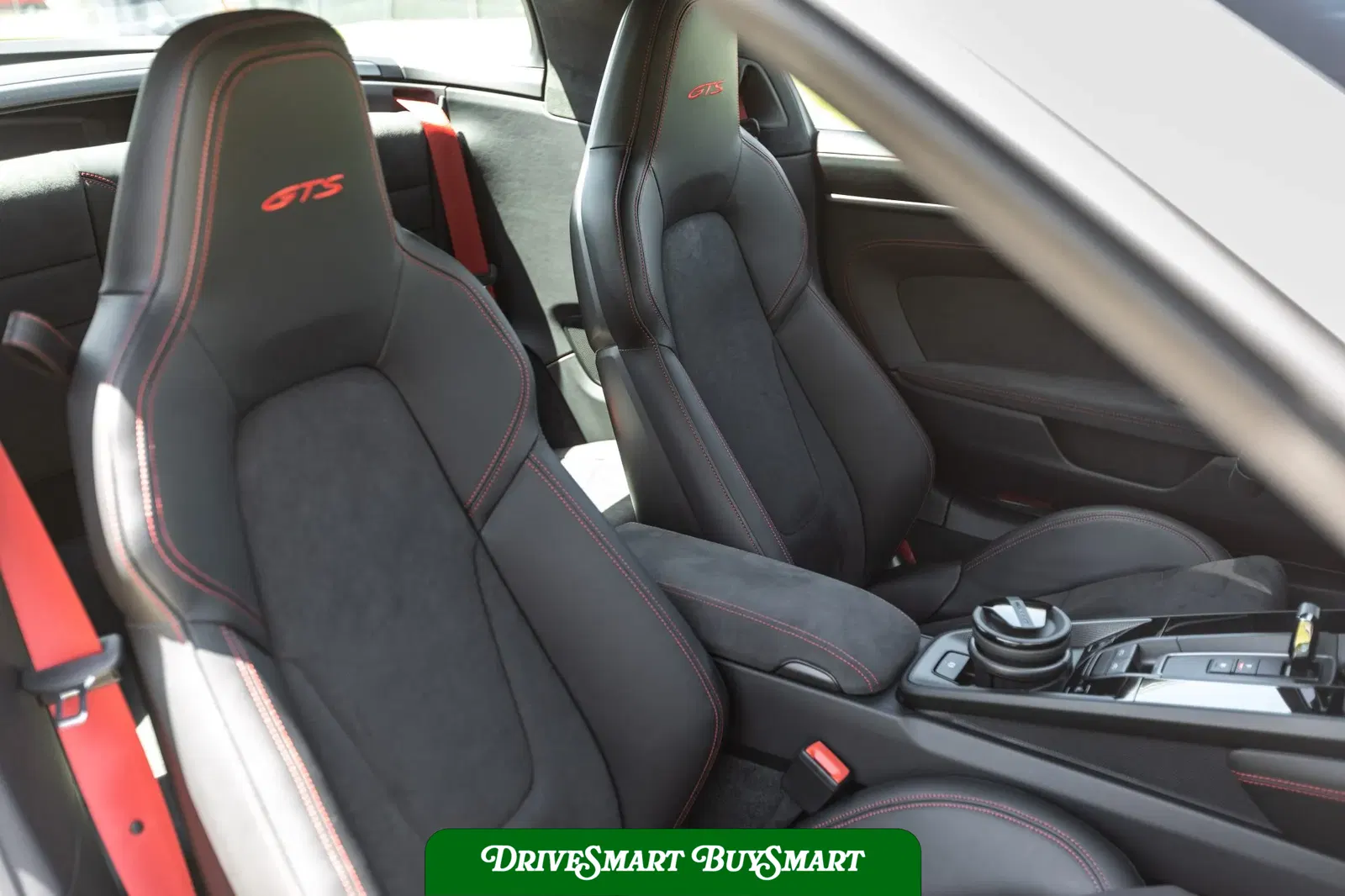 2022 Porsche 911 Targa 4 GTS