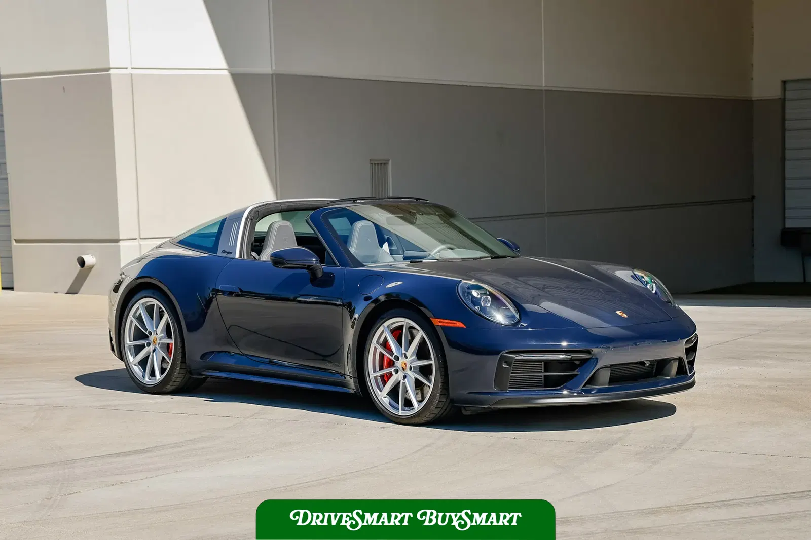 Xblue 2024 Porsche 911 Targa 4 GTS 7-Speed
