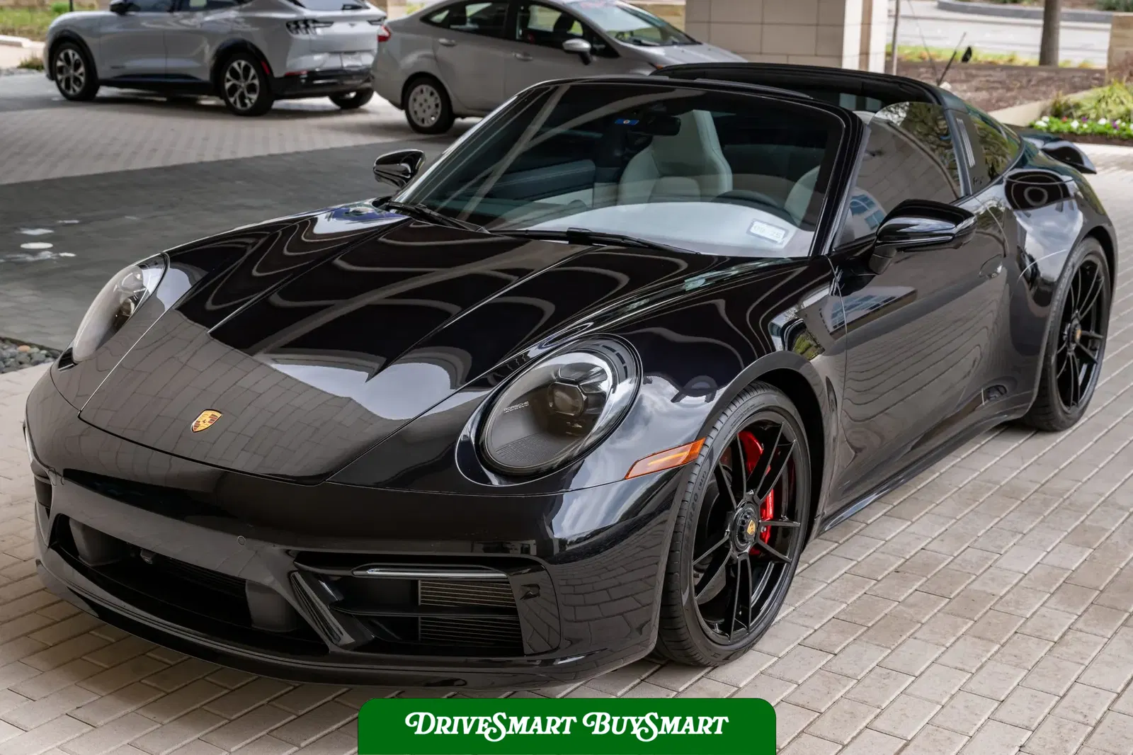 2024 Porsche 911 Targa 4 GTS 7-Speed