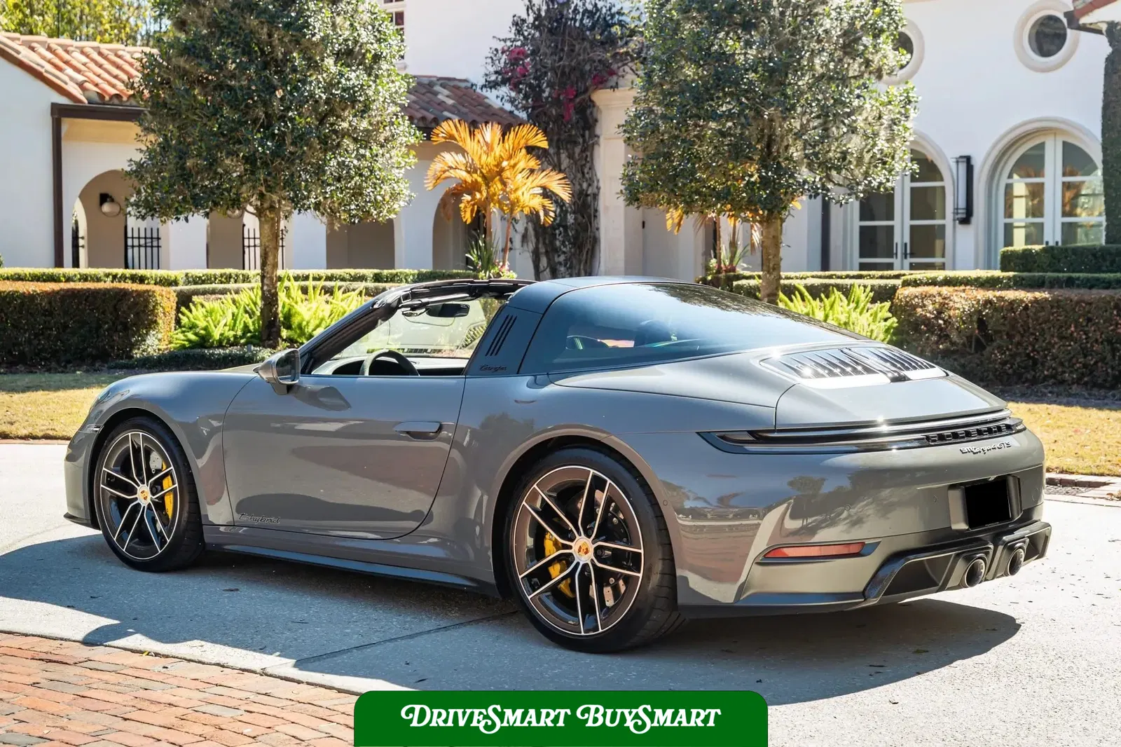 2025 Porsche 911 Targa 4 GTS