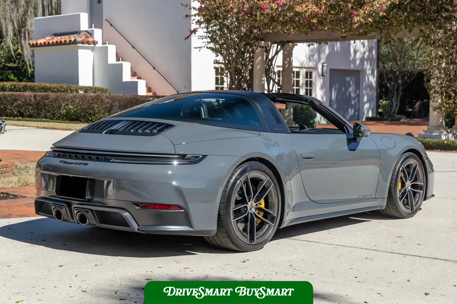 2025 Porsche 911 Targa 4 GTS