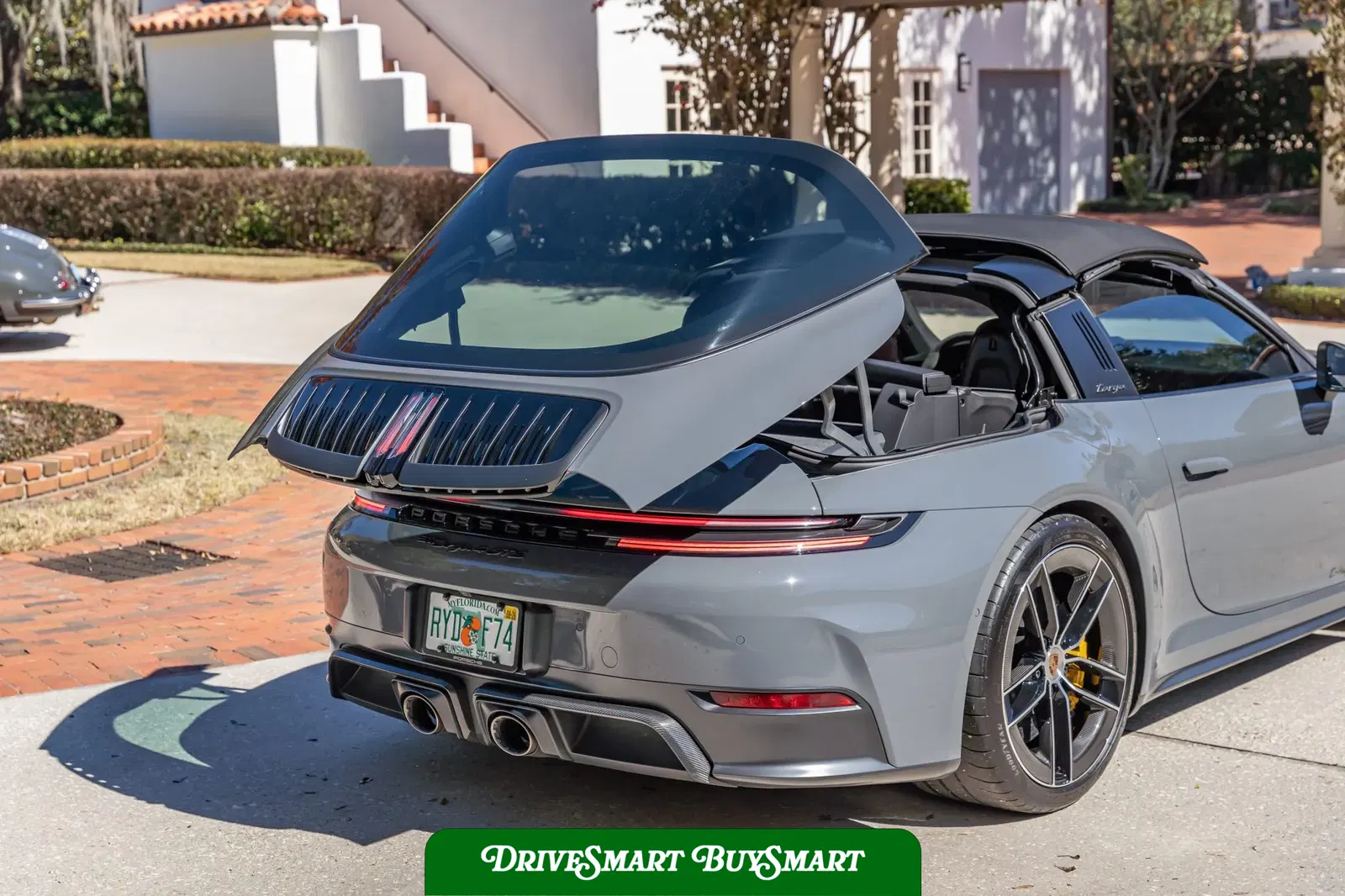2025 Porsche 911 Targa 4 GTS