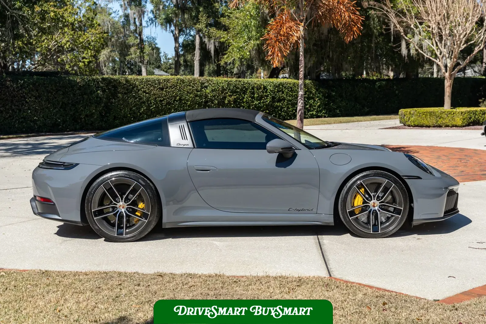 2025 Porsche 911 Targa 4 GTS