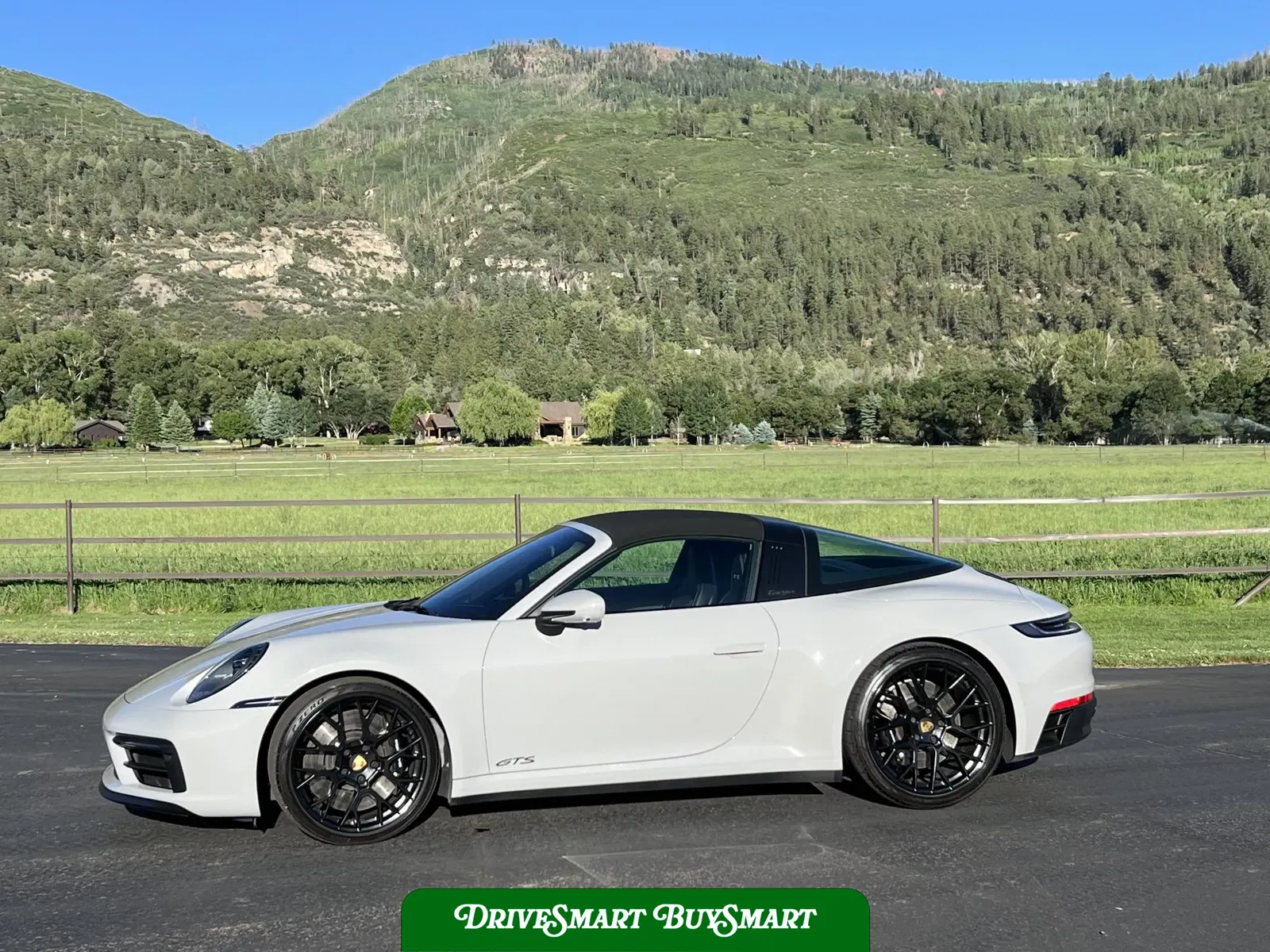 2022 Porsche 911 Targa 4 GTS