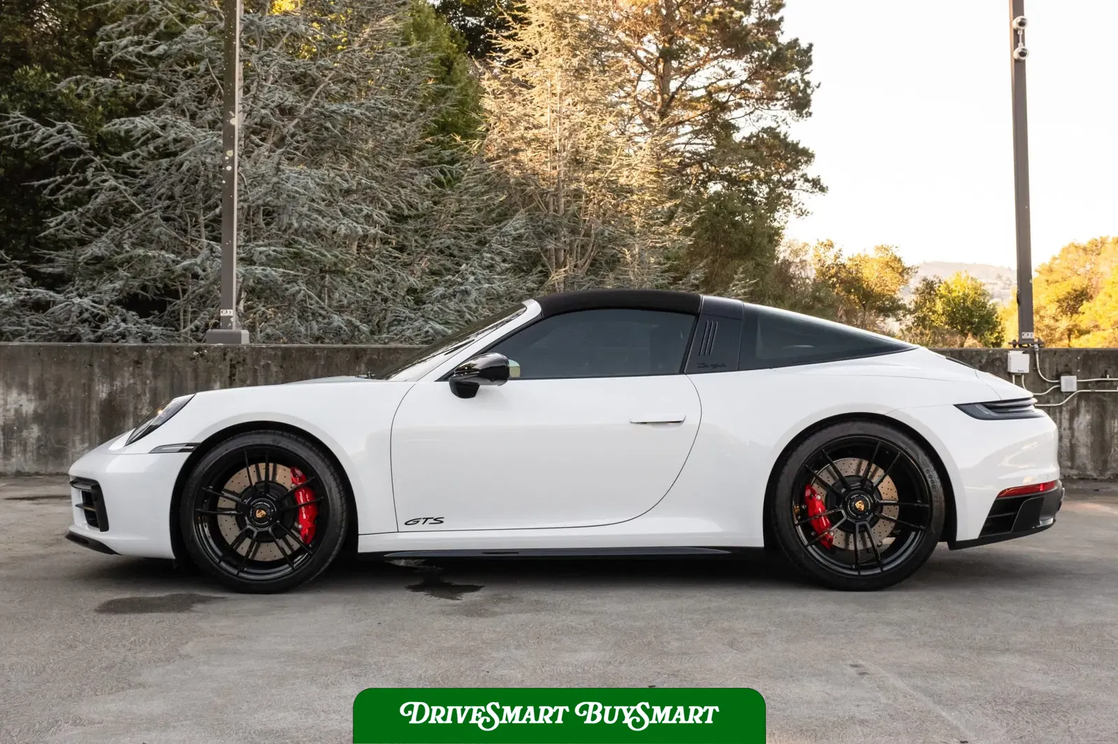2022 Porsche 911 Targa 4 GTS 7-Speed