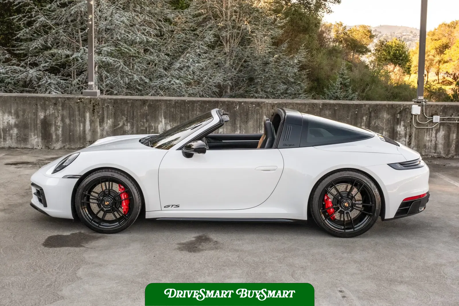 2022 Porsche 911 Targa 4 GTS 7-Speed