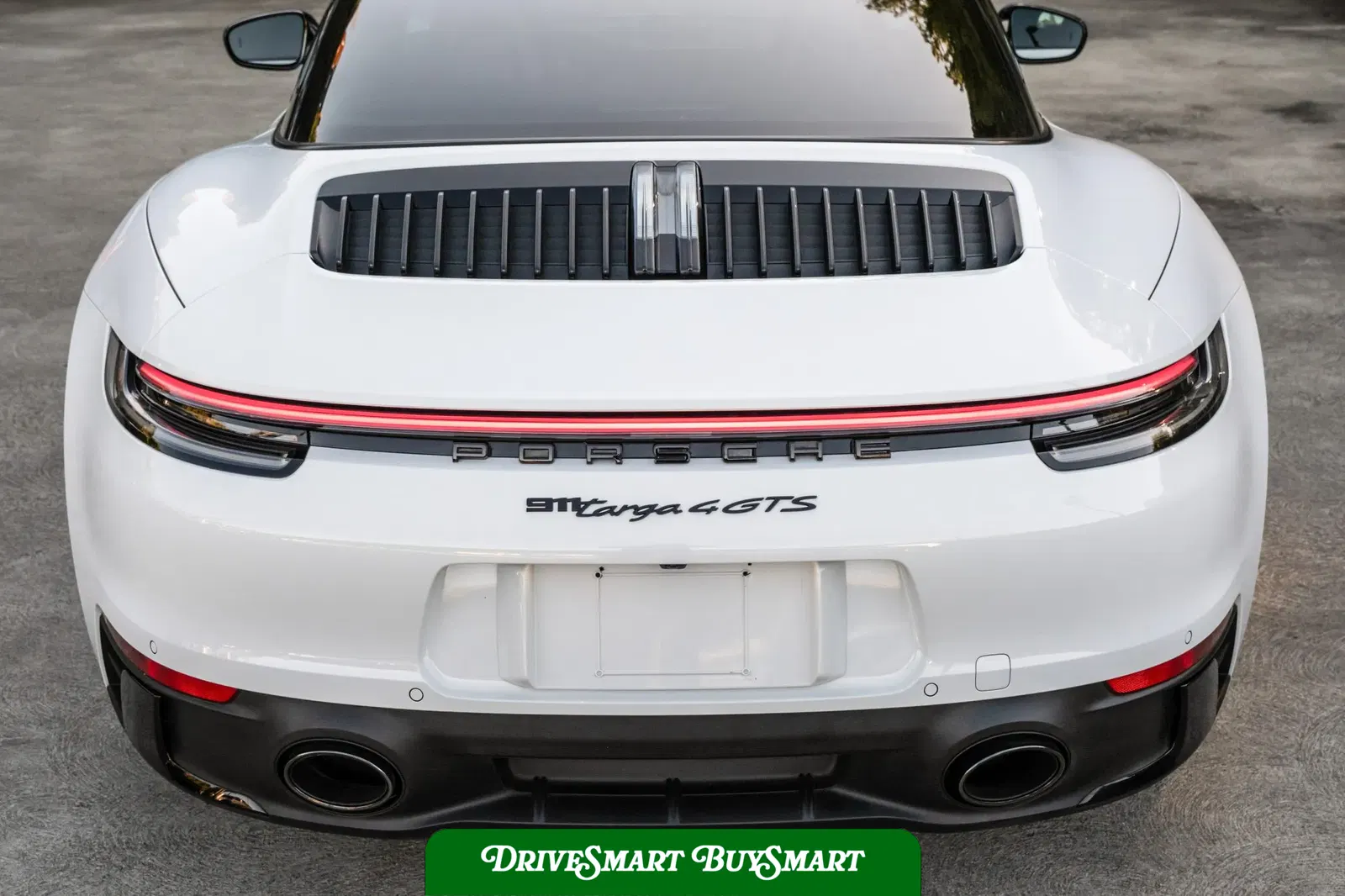 2022 Porsche 911 Targa 4 GTS 7-Speed