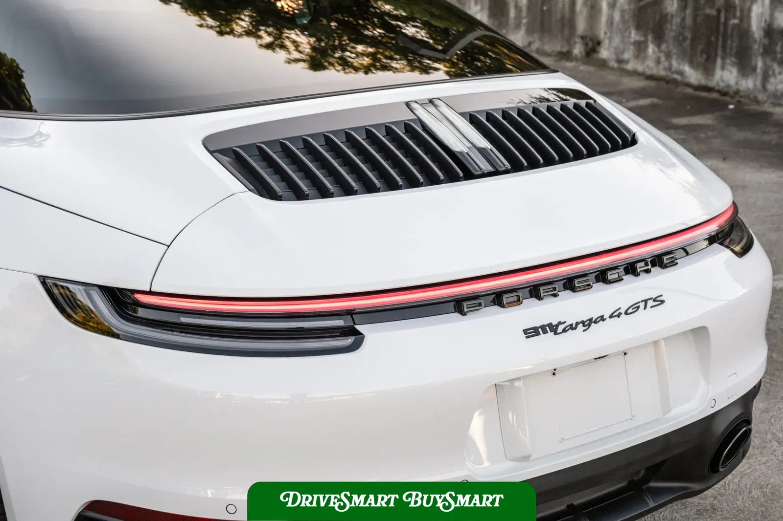 2022 Porsche 911 Targa 4 GTS 7-Speed