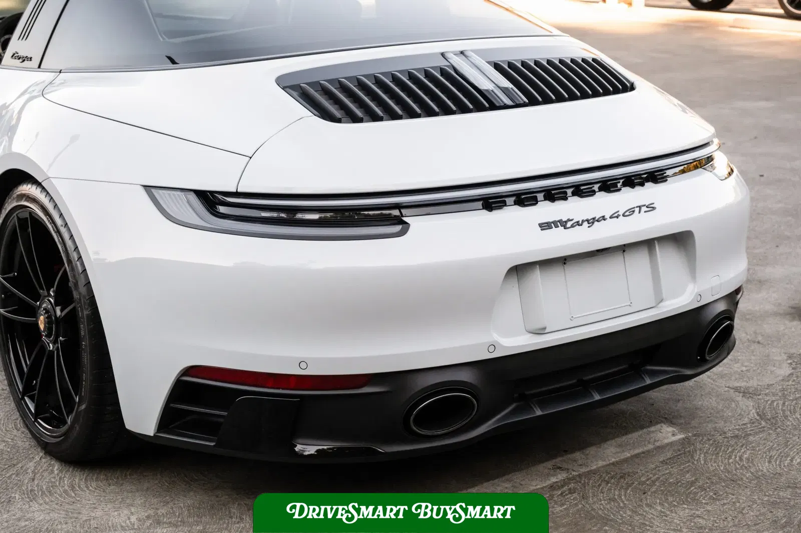 2022 Porsche 911 Targa 4 GTS 7-Speed