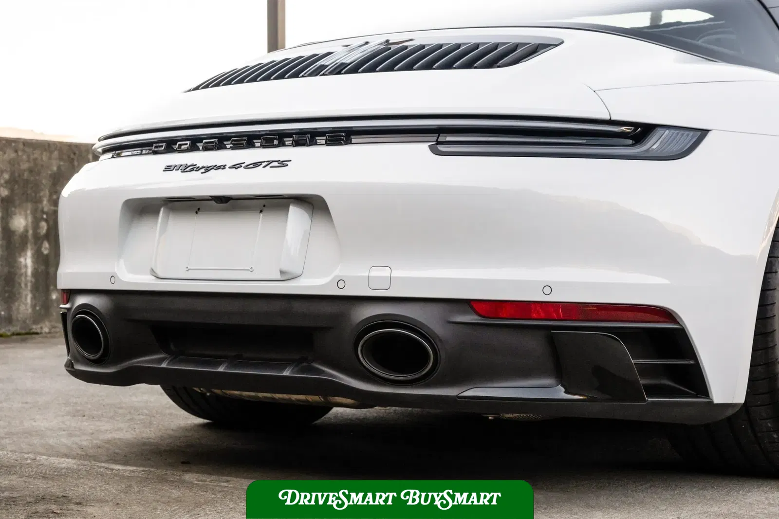2022 Porsche 911 Targa 4 GTS 7-Speed