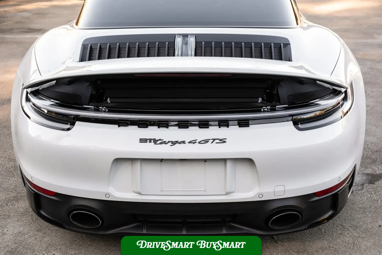 2022 Porsche 911 Targa 4 GTS 7-Speed