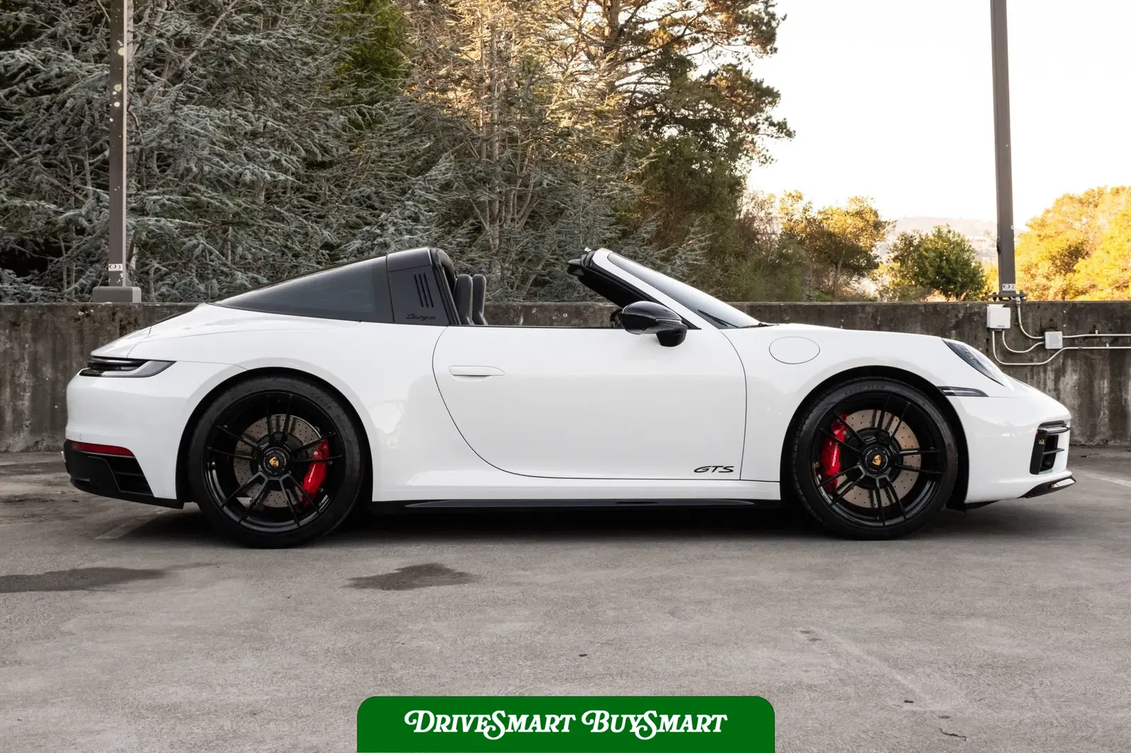 2022 Porsche 911 Targa 4 GTS 7-Speed