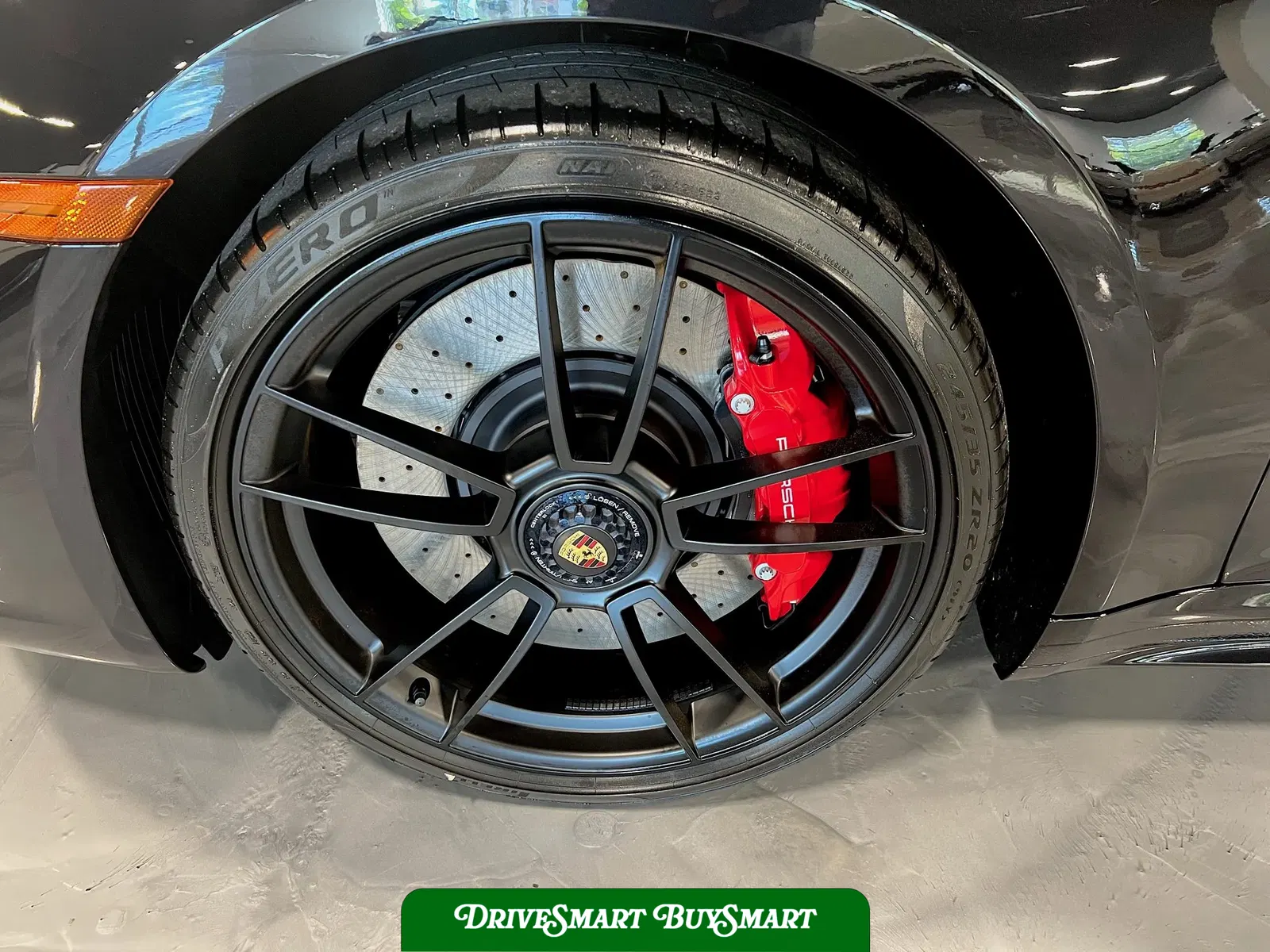 2022 Porsche 911 Targa 4 GTS 7-Speed