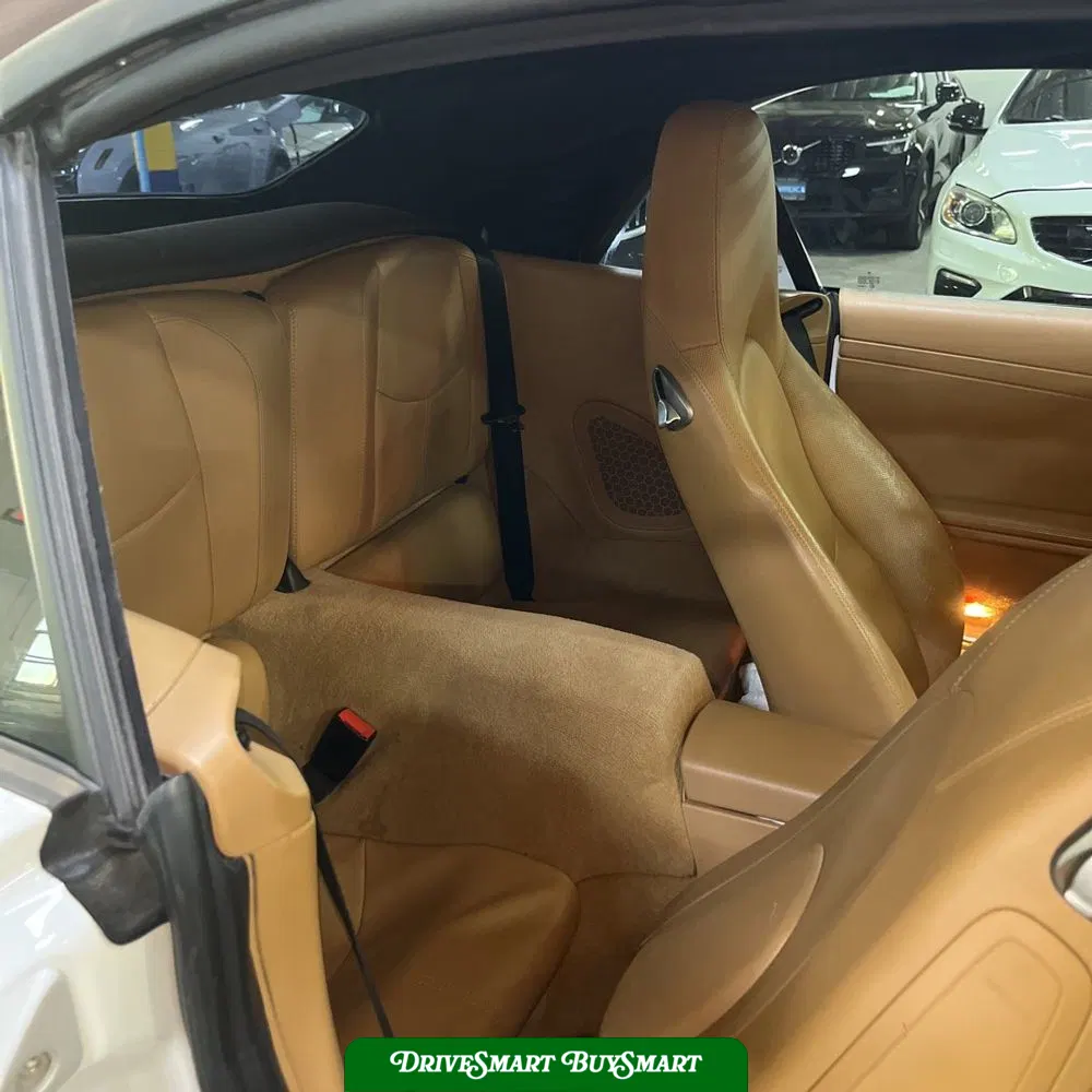 2012 Porsche 911 Carrera