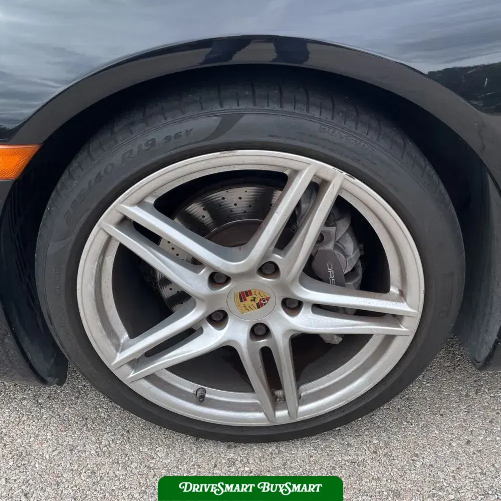 2017 Porsche 911 Carrera
