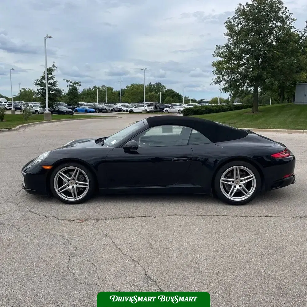 2017 Porsche 911 Carrera
