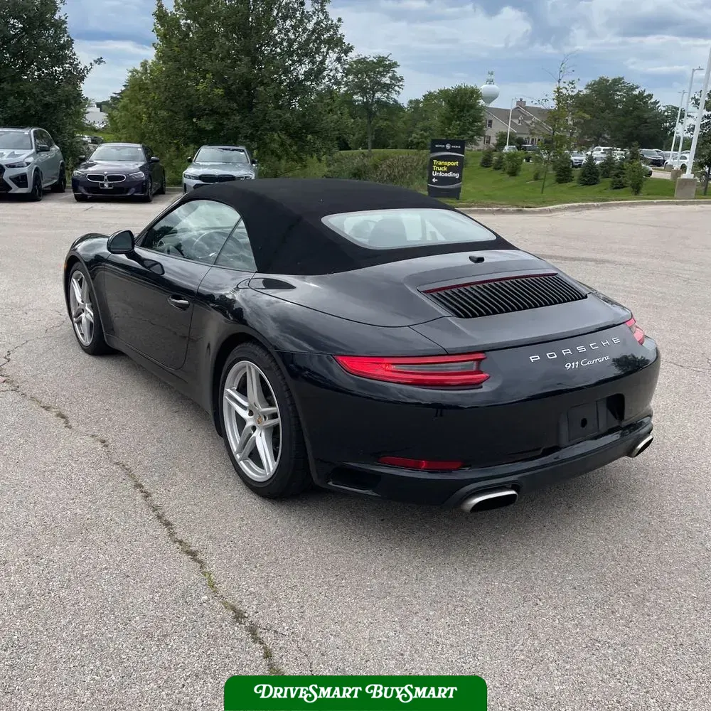 2017 Porsche 911 Carrera