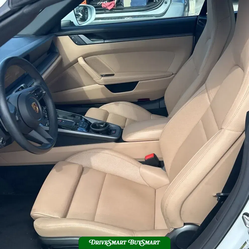 2023 Porsche 911 Carrera