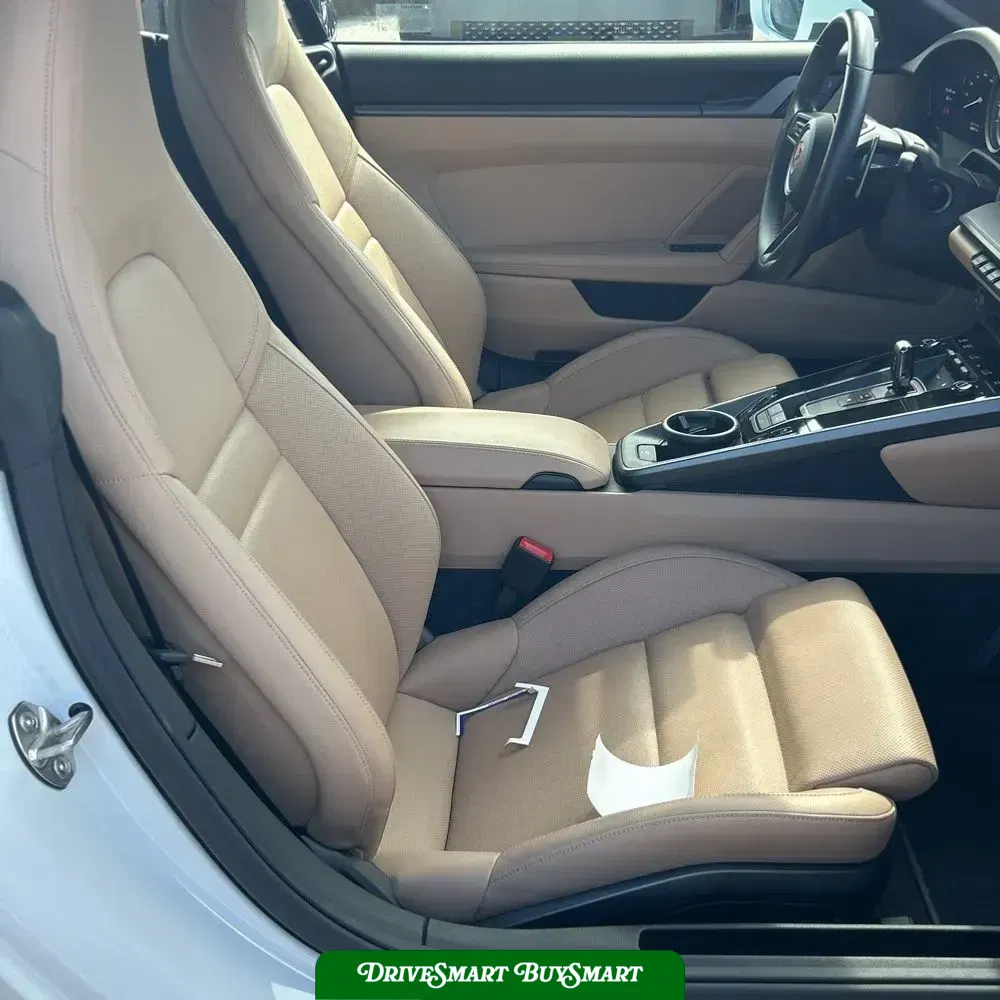 2023 Porsche 911 Carrera