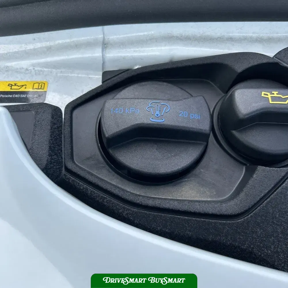 2023 Porsche 911 Carrera